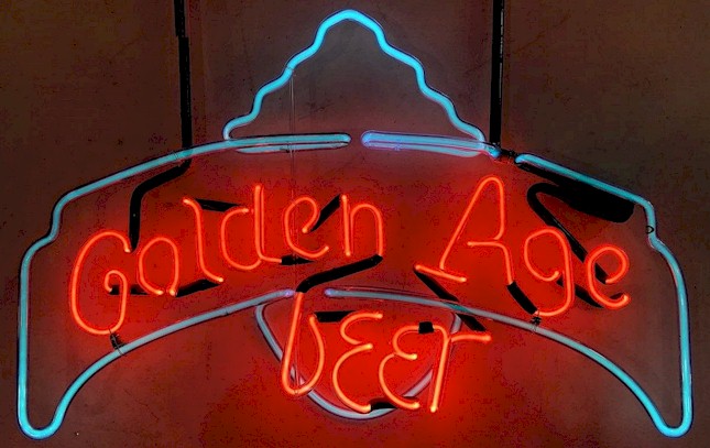 Golgen Age neon from the Slama collection